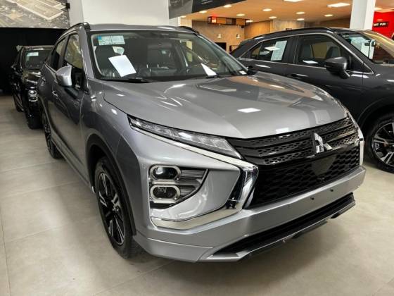 MITSUBISHI ECLIPSE CROSS 1.5 MIVEC TURBO GASOLINA HPE CVT MITSUBISHI ECLIPSE CROSS 1.5 MIVEC TURBO GASOLINA HPE CVT